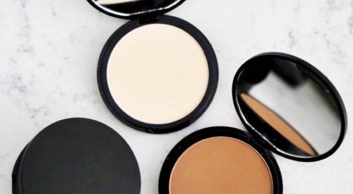 Two innovative minerals for make-up powders